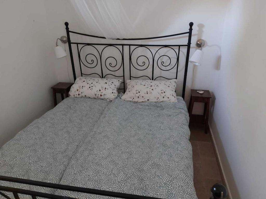 Casa Giuliveto - Charmantes Ferienhaus Mit Privatpool In Olivenhain Ostuni Eksteriør billede