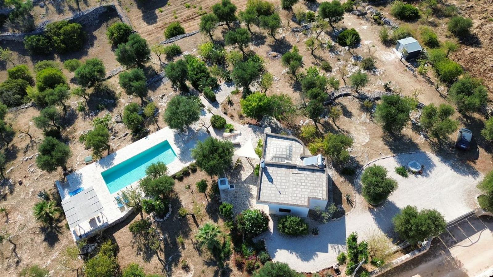 Casa Giuliveto - Charmantes Ferienhaus Mit Privatpool In Olivenhain Ostuni Eksteriør billede